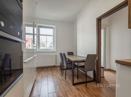 Pronájem bytu, 3+1, 84 m²
