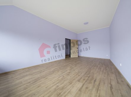 Pronájem bytu, 6+kk, 180 m²
