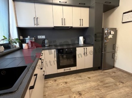 Pronájem bytu, 1+1, 38 m²