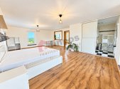 Pronájem bytu, 2+kk, 100 m²