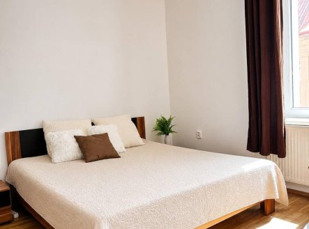Pronájem bytu, 2+kk, 48 m²