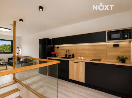 Prodej komerčního objektu, jiný, 1 902 m²