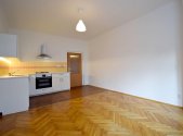 Pronájem bytu, 3+kk, 86 m²