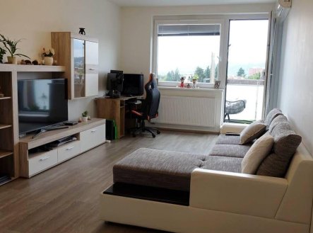 Pronájem bytu, 2+kk, 64 m²
