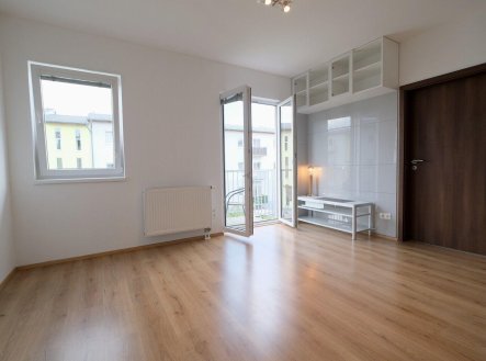Pronájem bytu, 2+kk, 54 m²