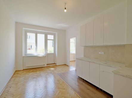 Pronájem bytu, 3+kk, 67 m²