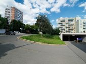 Pronájem garážového stání, 12 m²