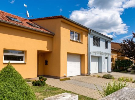 Pronájem - dům/vila, 156 m² obrázek
