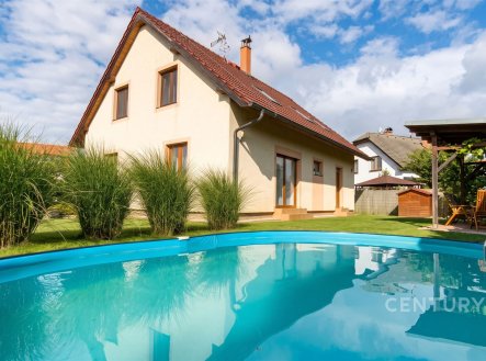 . | Pronájem - dům/vila, 171 m²