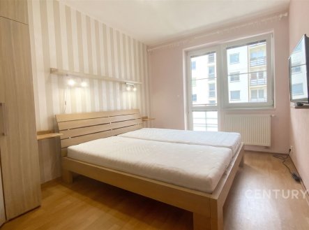Pronájem bytu, 2+kk, 45 m²