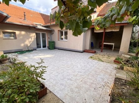 Pronájem domu/vily, 96 m²