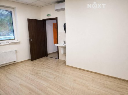 Pronájem komerčního objektu, jiný, 18 m²