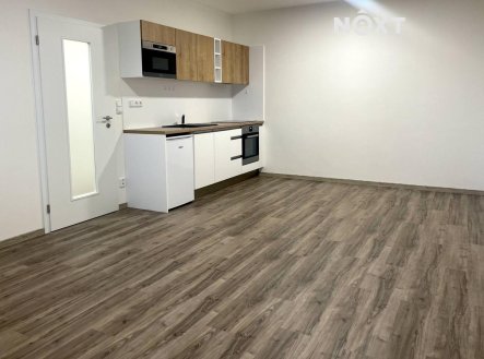 Pronájem bytu, 1+kk, 38 m²