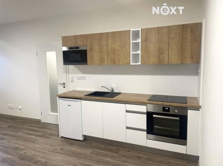 Pronájem bytu, 1+kk, 38 m²
