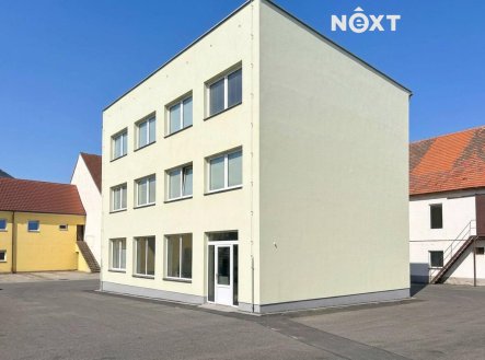 Pronájem komerčního objektu, sklad, 97 m²