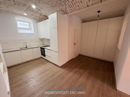 Pronájem bytu, 2+kk, 55 m²