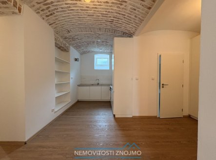 Pronájem bytu, 2+kk, 55 m²