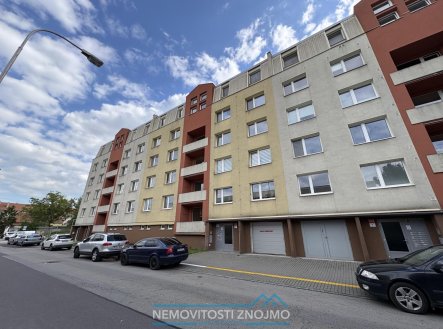 Pronájem bytu, 1+1, 33 m²