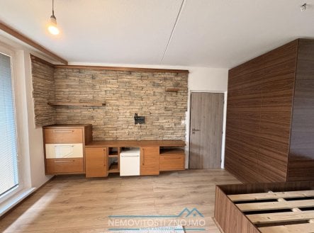 Pronájem bytu, 1+1, 33 m²