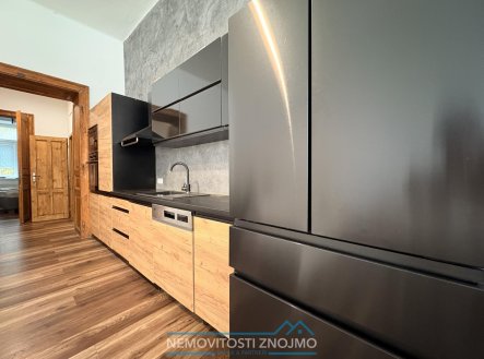 Pronájem bytu, 3+kk, 70 m²