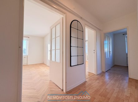 Pronájem bytu, 2+1, 55 m²