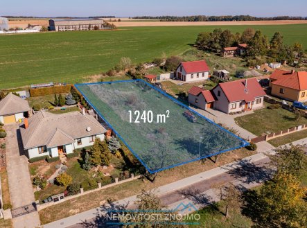 Prodej pozemku pro bydlení, 1 240 m²