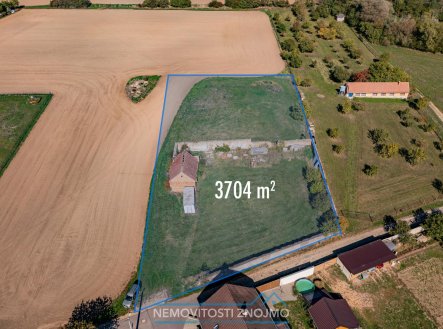 Prodej pozemku pro bydlení, 3 704 m²