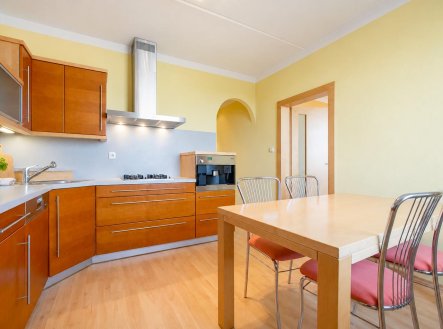 Prodej bytu, 3+1, 65 m²