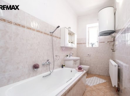 Prodej domu/vily, 200 m²