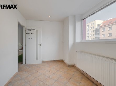Prodej obchodní prostory, 151 m²