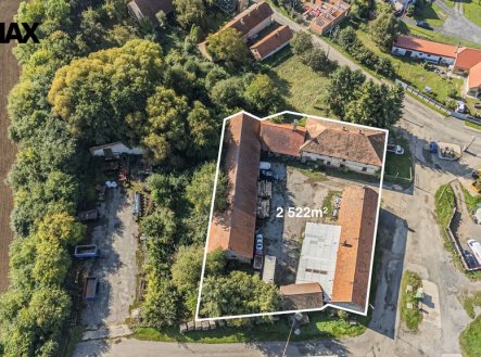 Prodej zemědělského objektu, 2 522 m²