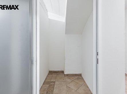 Pronájem skladu, 3 m²