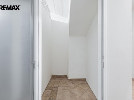 Pronájem skladu, 3 m²