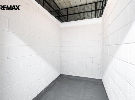 Pronájem skladu, 4 m²