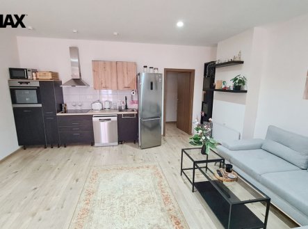 Pronájem bytu, 2+kk, 61 m²