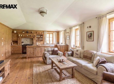 Prodej domu/vily, 1 230 m²