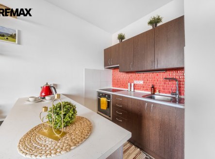 Pronájem bytu, 2+kk, 41 m²
