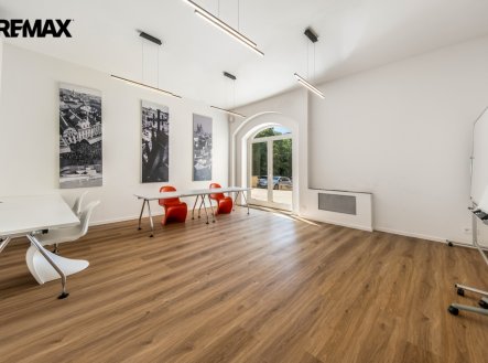 Pronájem kanceláře, 33 m² obrázek