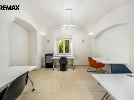 Pronájem kanceláře, 17 m²