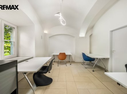 Pronájem kanceláře, 17 m²