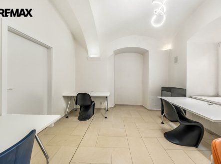 Pronájem kanceláře, 17 m²
