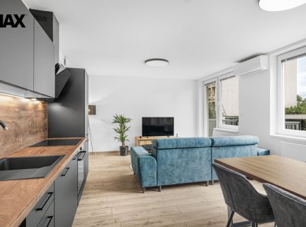 Prodej bytu, 2+kk, 56 m²