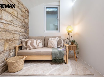 Prodej obchodní prostory, 11 m²