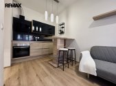 Pronájem bytu, 1+kk, 40 m²