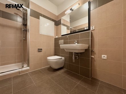 Pronájem bytu, 1+kk, 40 m²