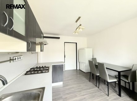 Pronájem bytu, 2+1, 65 m²