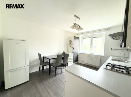 Pronájem bytu, 2+1, 65 m²