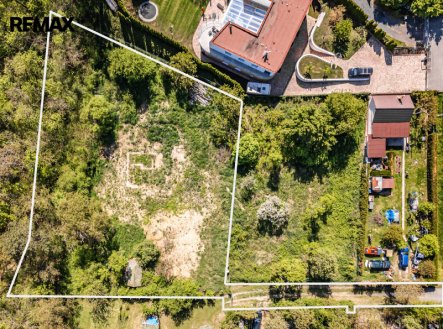 Prodej pozemku pro bydlení, 1 885 m²