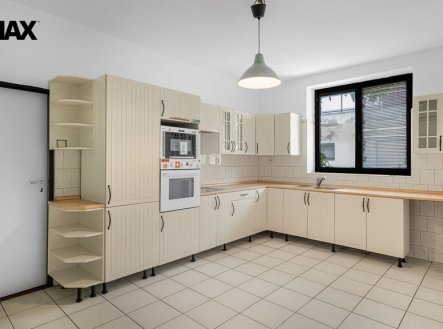 Pronájem domu/vily, 160 m²