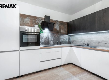 Pronájem bytu, 3+kk, 13 506 m²